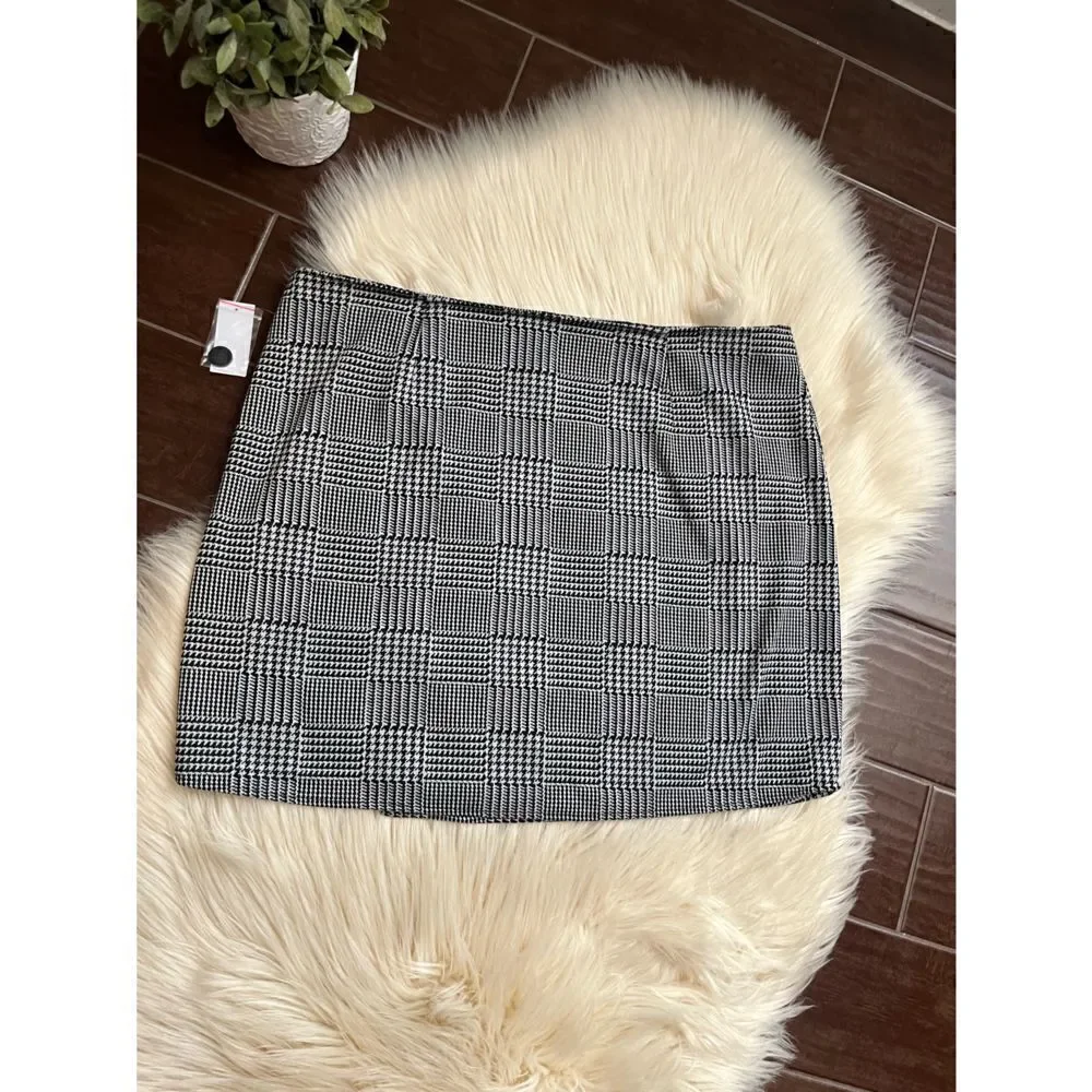 Joe Boxer black/white plaid winter wrap skirt sz 2x NWT